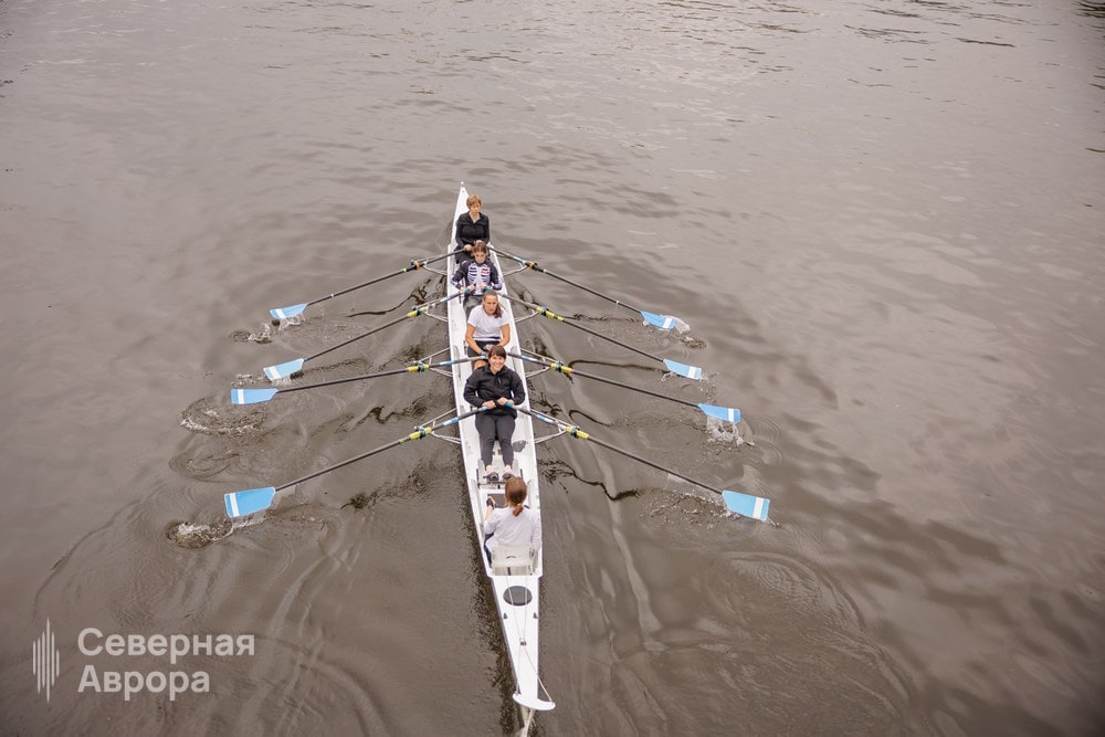 Outdoor team building в Петербурге: форматы на воде